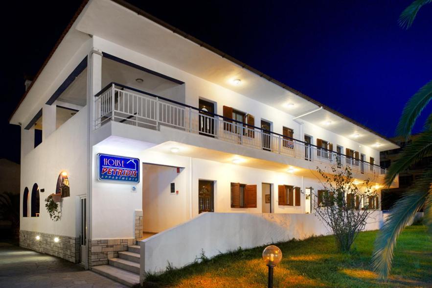 House Petridis Apart otel Metamorfosi  Dış mekan fotoğraf